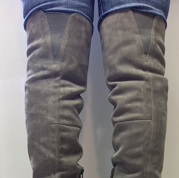 Aldo over the knee gray suede boots - Picture 4 of 9